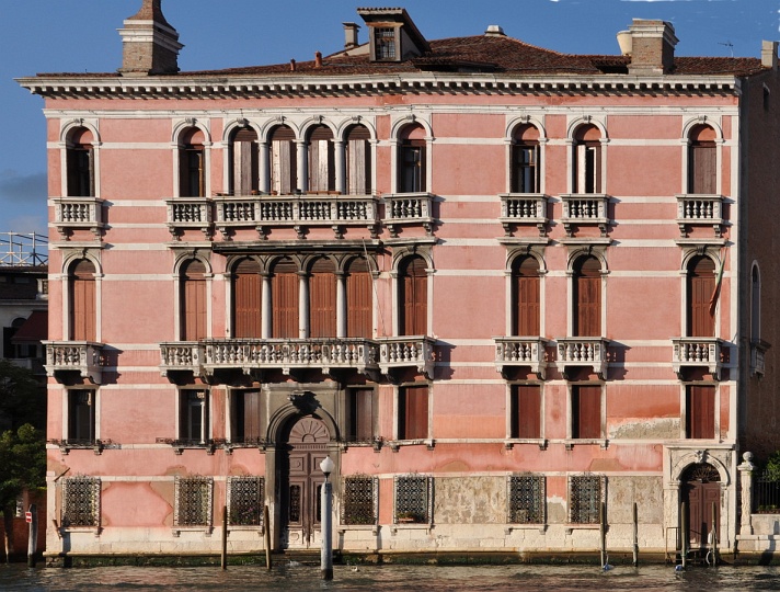 Palazzo Fontana Rezzonico